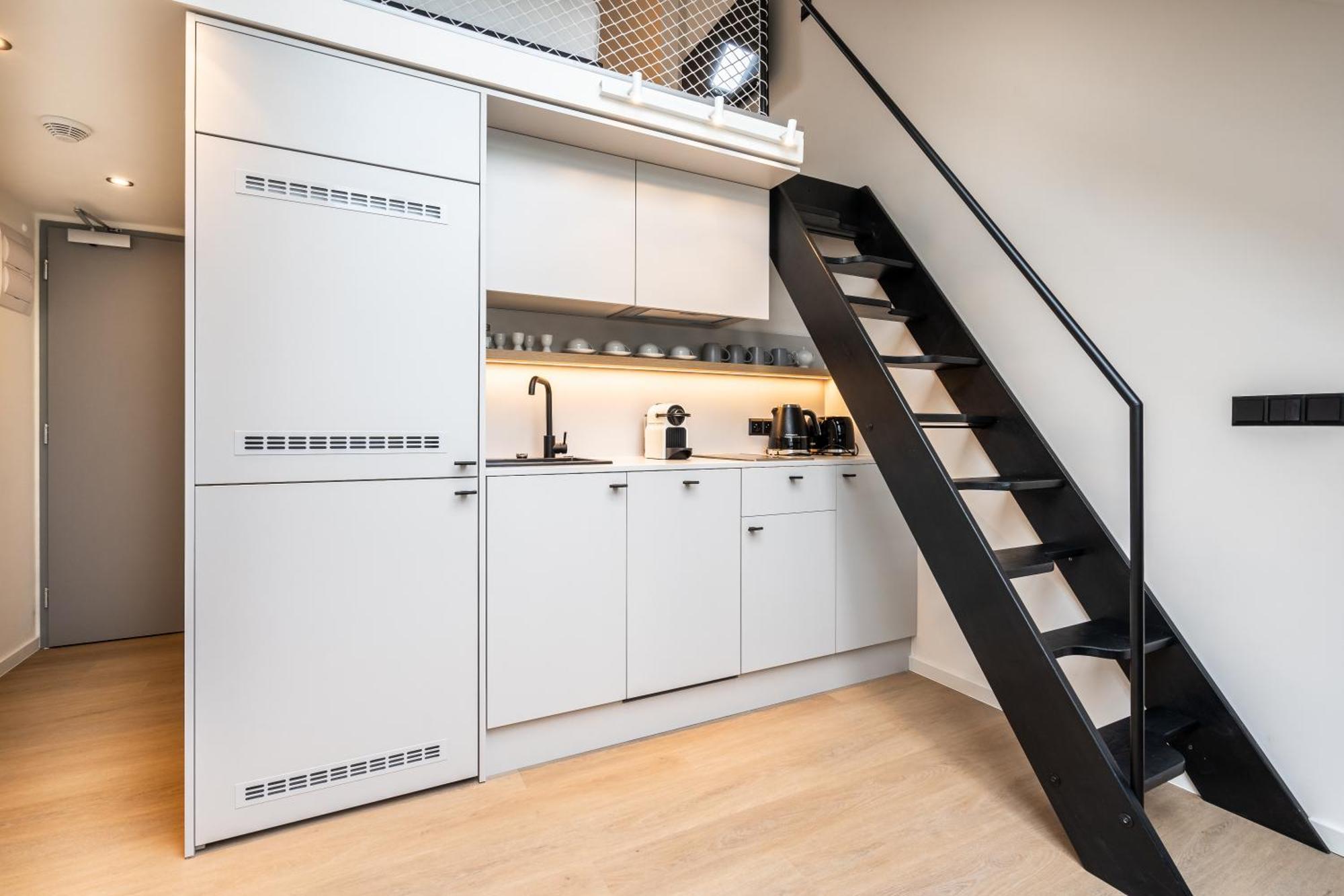 Honest Karlin Aparthotel Prag Rum bild