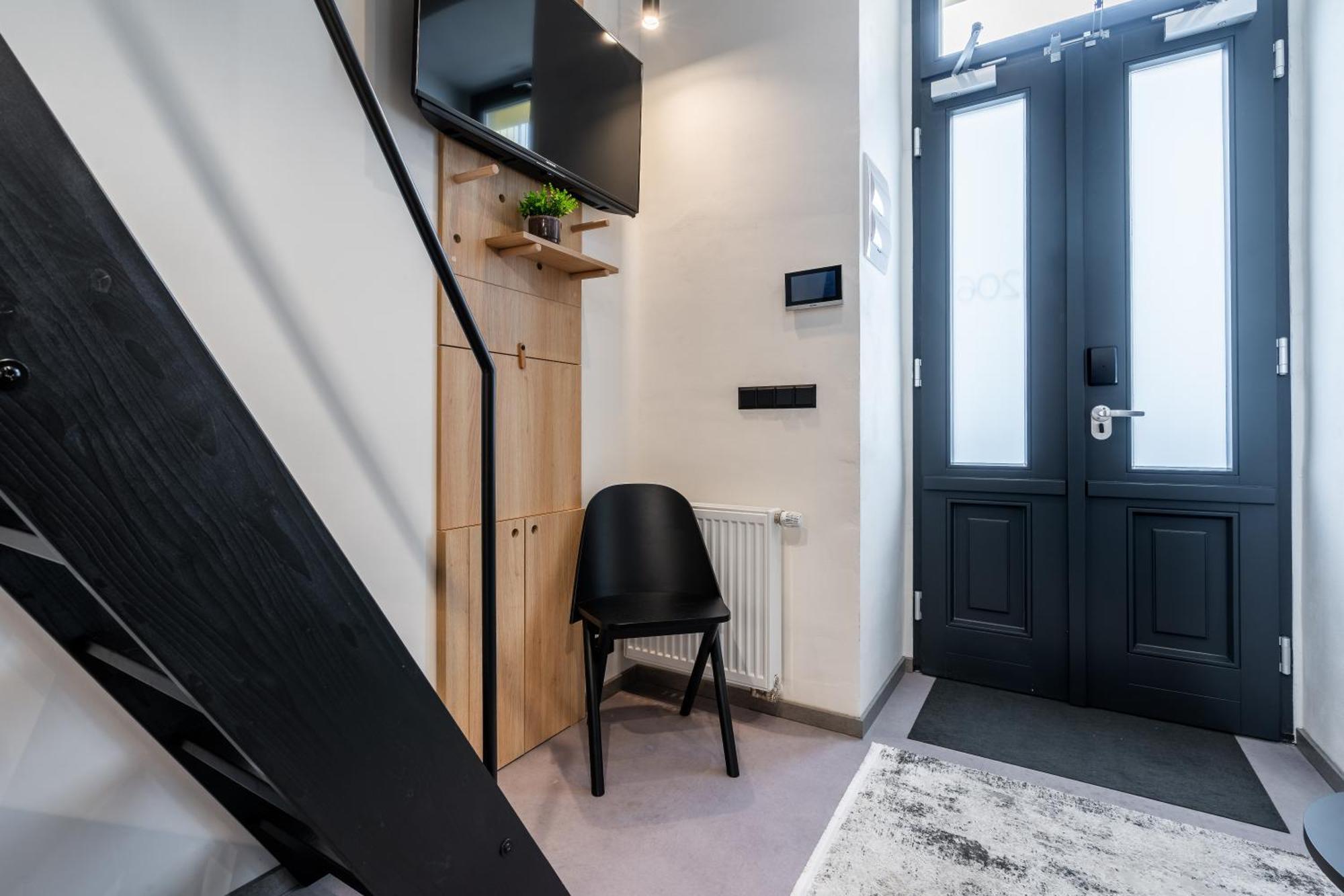 Honest Karlin Aparthotel Prag Rum bild