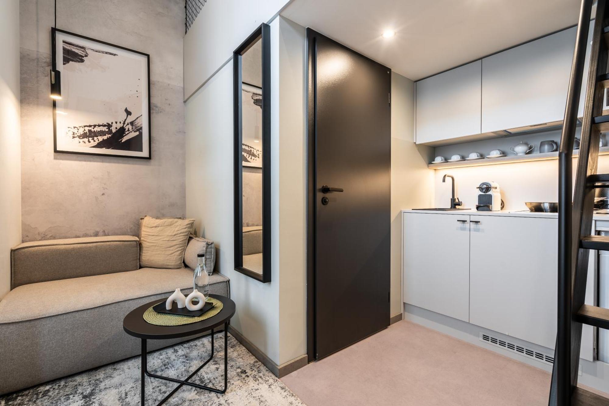 Honest Karlin Aparthotel Prag Rum bild