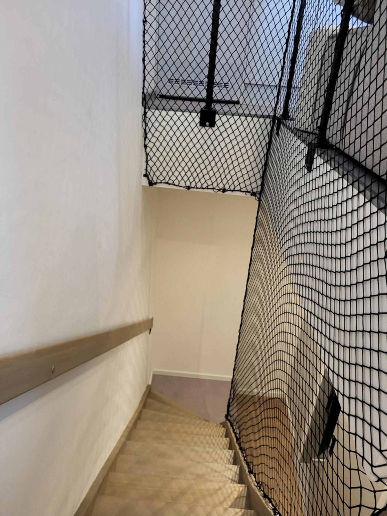 Honest Karlin Aparthotel Prag Rum bild